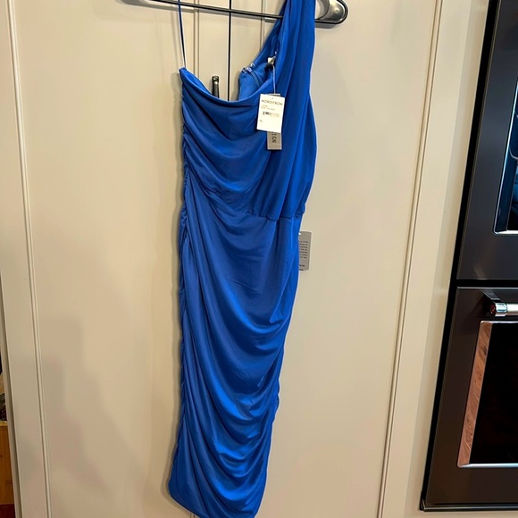 LOVE X DESIGN Dress Women XL Sapphire Blue One Shoulder Ruched Side Zip NEW - Picture 2 of 6